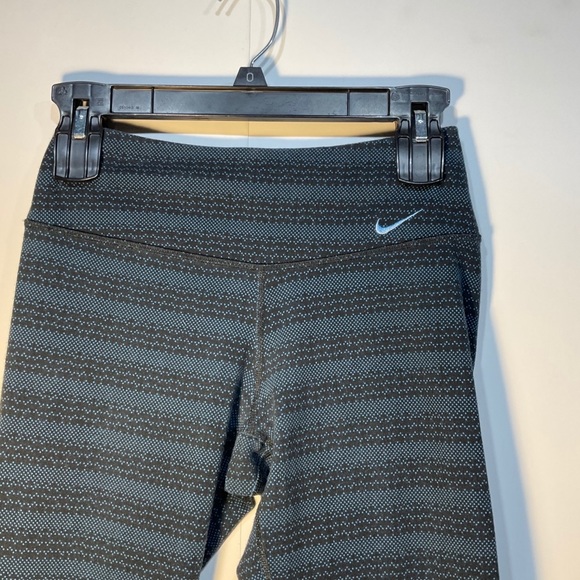 Nike Leggings Dri-Fit Size XS - Picture 4 of 8